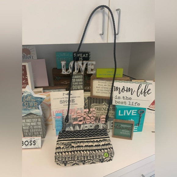 Sakroots Purse- Very Good Used Condition - Picture 11 of 16